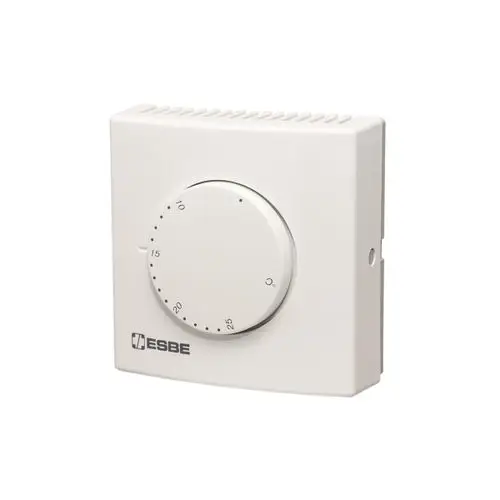 Weißer Raumthermostat mit drehbarem Regler und Temperaturmarkierungen, hergestellt von ESBE. An der Wand montierbar für die regulierte Steuerung von Heizsystemen.